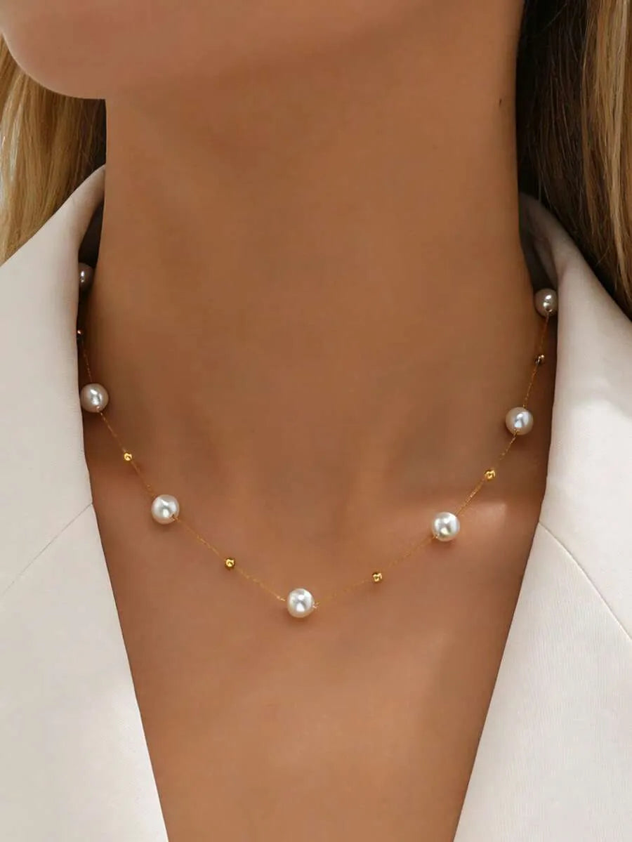 Minimalist Pearl Beaded Necklace