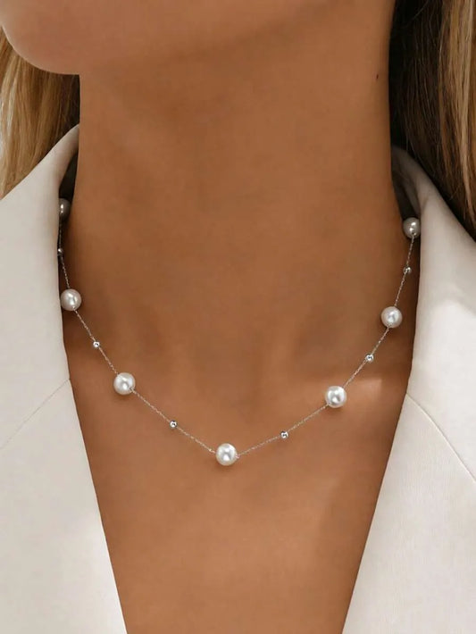 Minimalist Pearl Beaded Necklace
