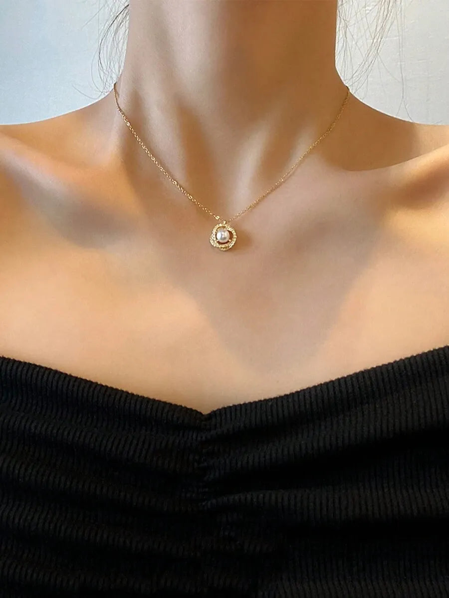 Faux Pearl Double Layer Necklace