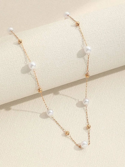 Minimalist Pearl Beaded Necklace